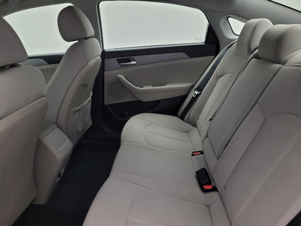 2018 Hyundai Sonata in Tucson, AZ 85705 - 18125084 18