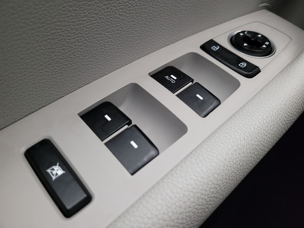 2018 Hyundai Sonata in Tucson, AZ 85705 - 18125084 27