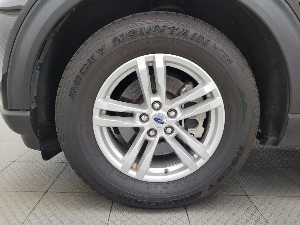 2022 Ford Explorer in Mesa, AZ 85210 - 18125086 31