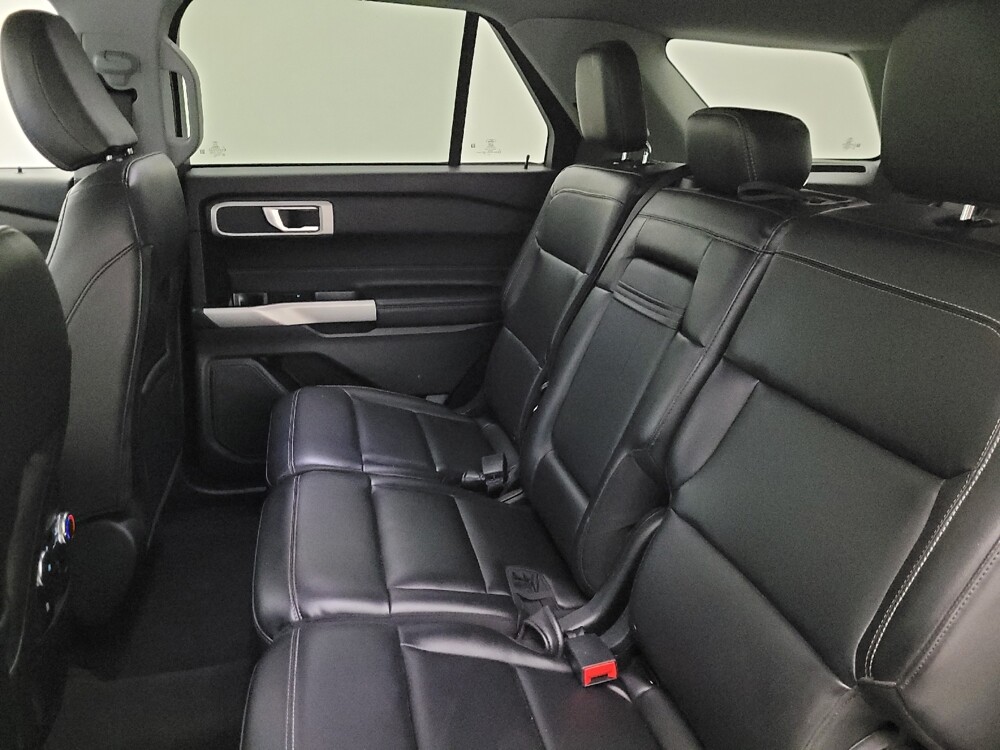 2022 Ford Explorer in Mesa, AZ 85210 - 18125086 18