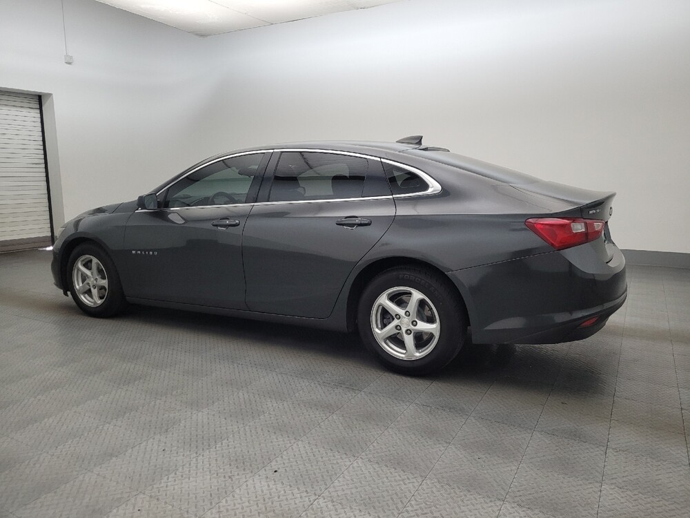 2018 Chevrolet Malibu in Mesa, AZ 85210 - 18125088 3