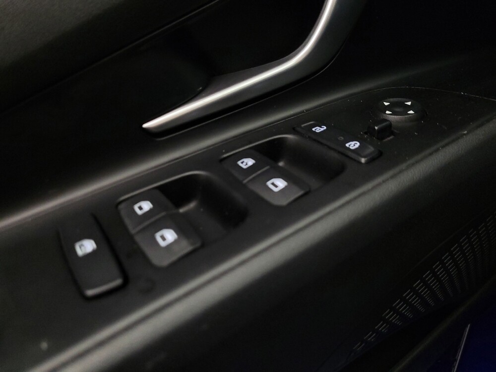 2021 Hyundai Elantra in Chandler, AZ 85225 - 18125090 27