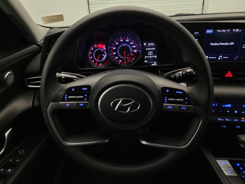 2021 Hyundai Elantra in Chandler, AZ 85225 - 18125090 22