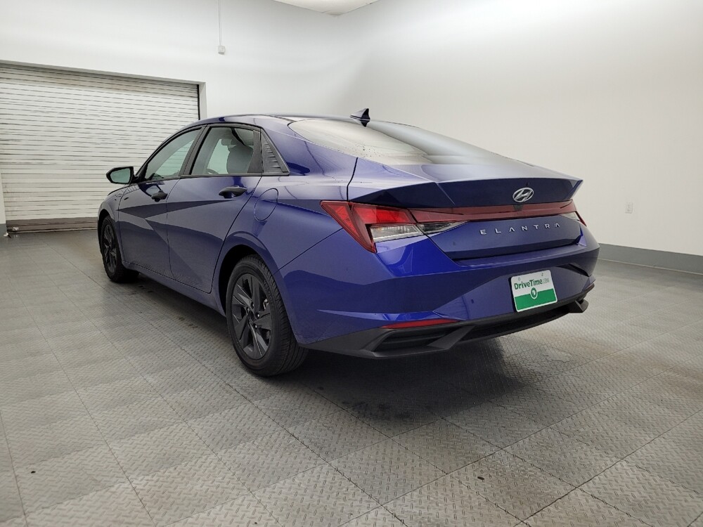2021 Hyundai Elantra in Chandler, AZ 85225 - 18125090 5