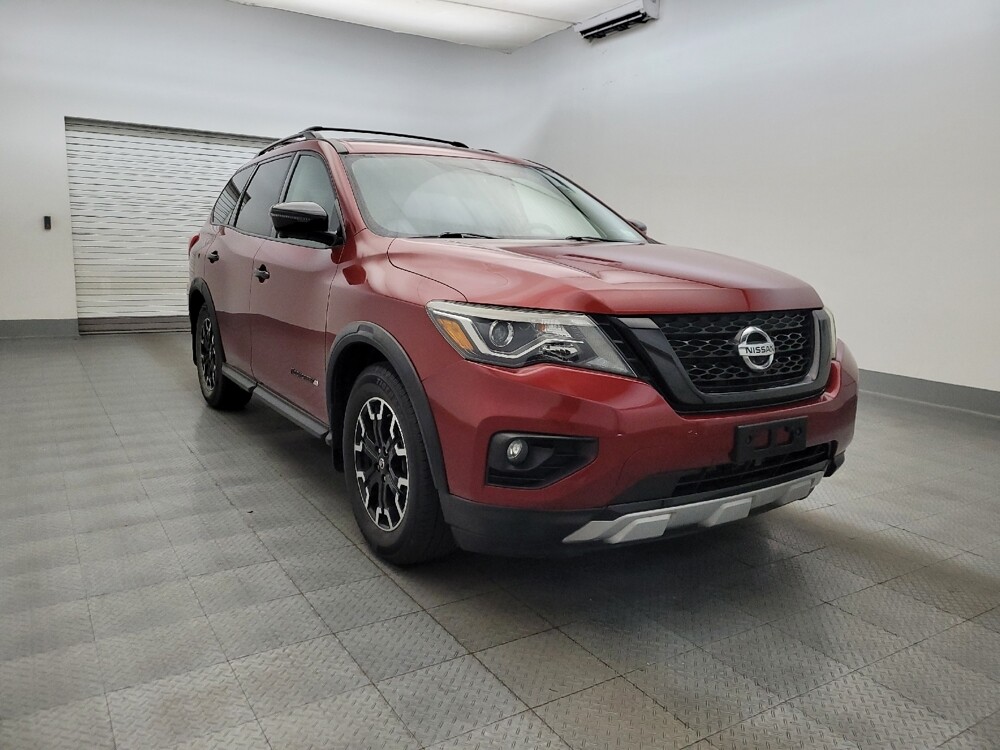 2020 Nissan Pathfinder in Glendale, AZ 85301 - 18125091 13