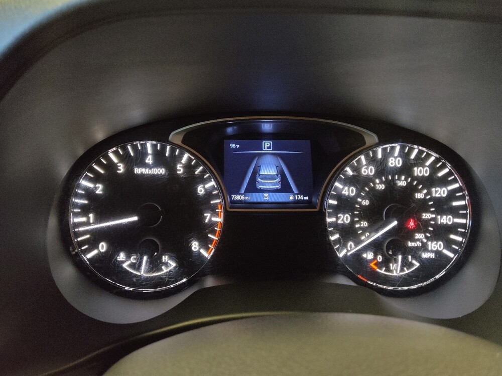 2020 Nissan Pathfinder in Glendale, AZ 85301 - 18125091 23