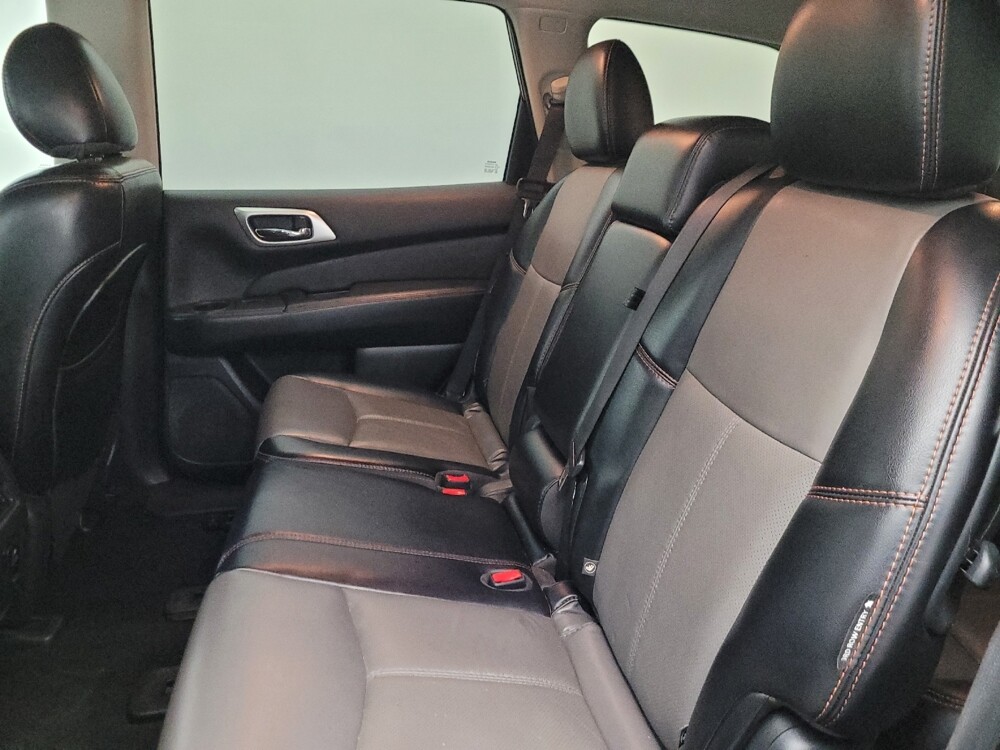 2020 Nissan Pathfinder in Glendale, AZ 85301 - 18125091 18