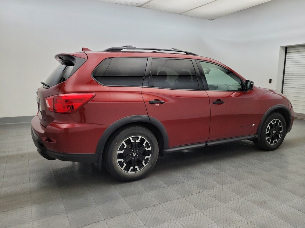 2020 Nissan Pathfinder in Glendale, AZ 85301 - 18125091 10
