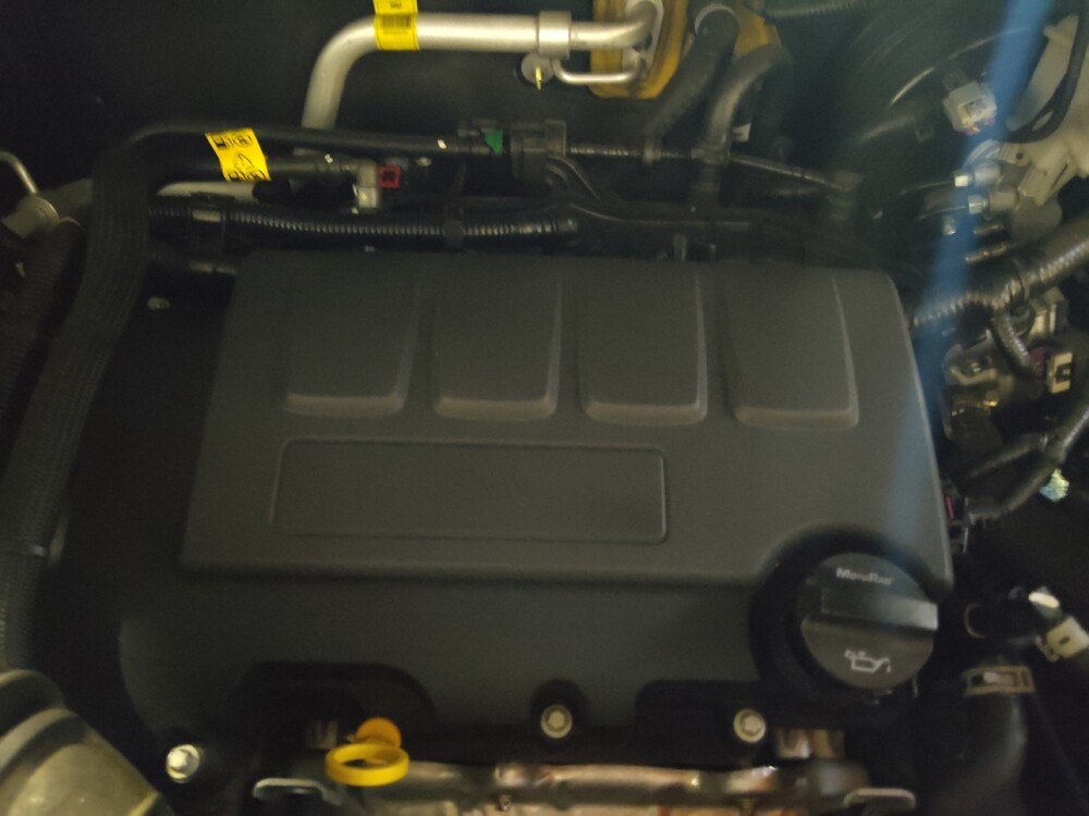 2021 Chevrolet Trax in Mesa, AZ 85210 - 18125092 30