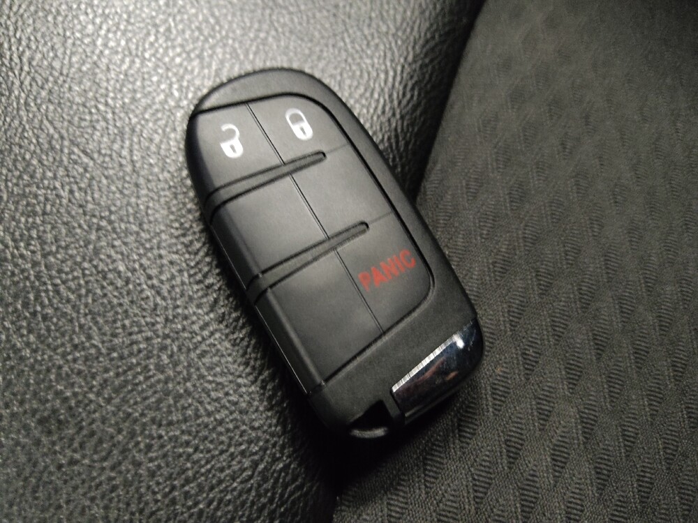 2022 Jeep Compass in Chandler, AZ 85225 - 18125093 32