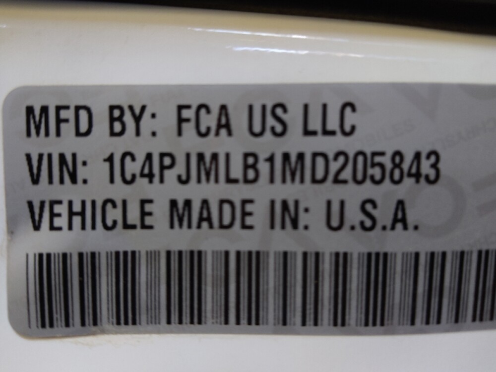 2021 Jeep Cherokee in Glendale, AZ 85301 - 18125095 33