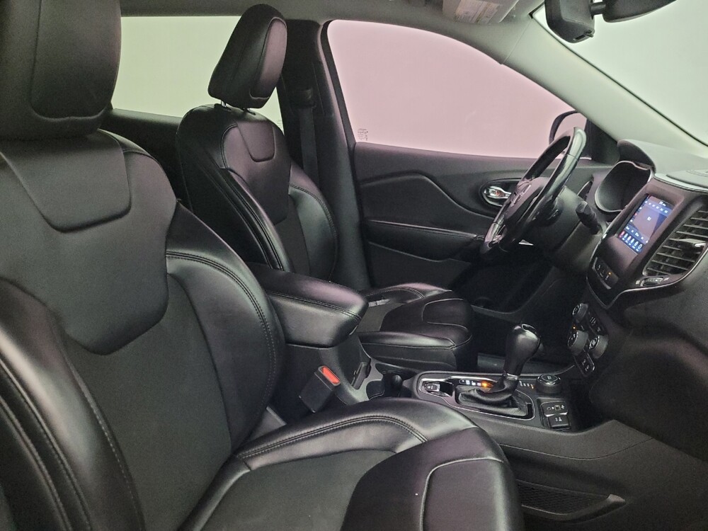 2021 Jeep Cherokee in Glendale, AZ 85301 - 18125095 21