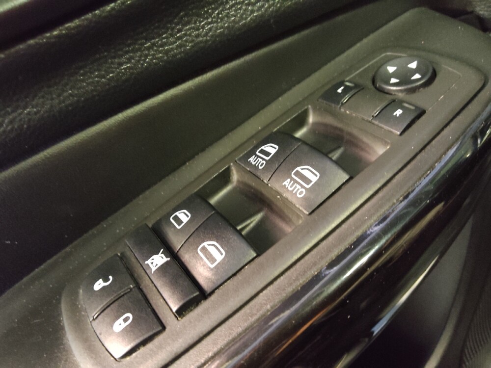 2021 Jeep Cherokee in Glendale, AZ 85301 - 18125095 27