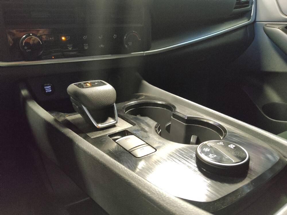 2024 Nissan Rogue in Tucson, AZ 85705 - 18125100 26