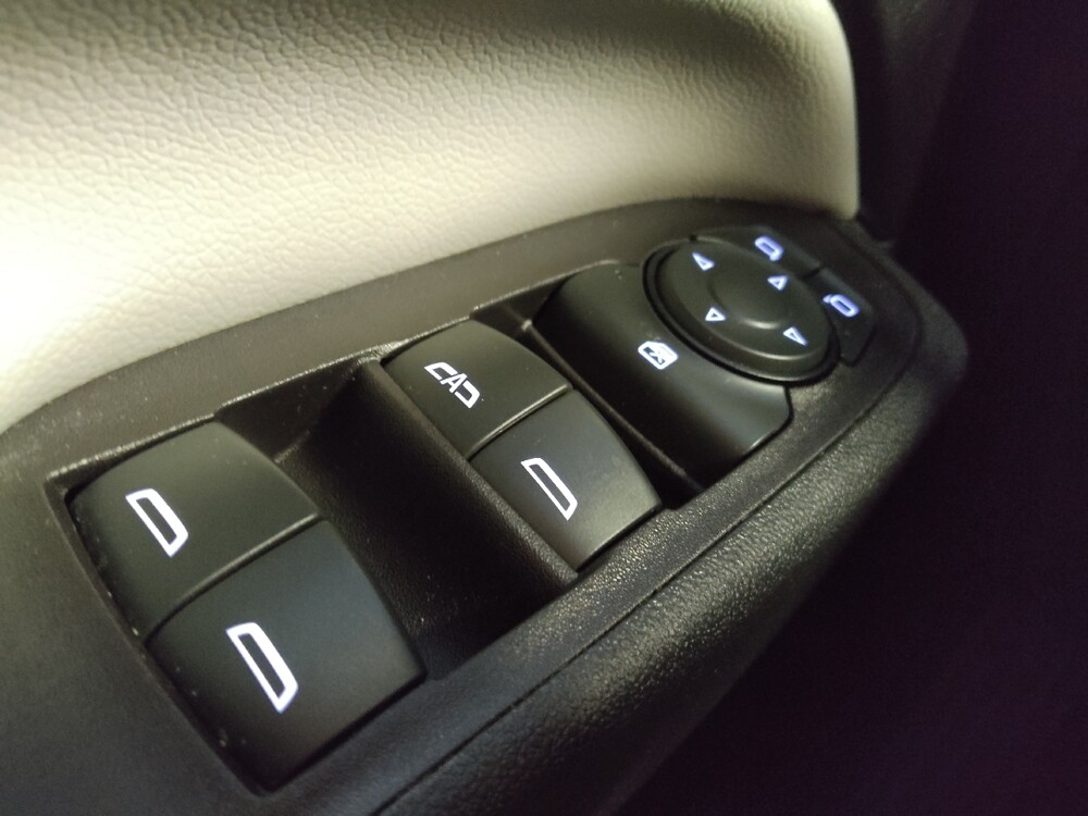 2022 Chevrolet Equinox in Phoenix, AZ 85015 - 18125101 27