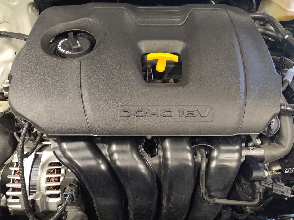 2025 Kia Soul in Glendale, AZ 85301 - 18125102 30