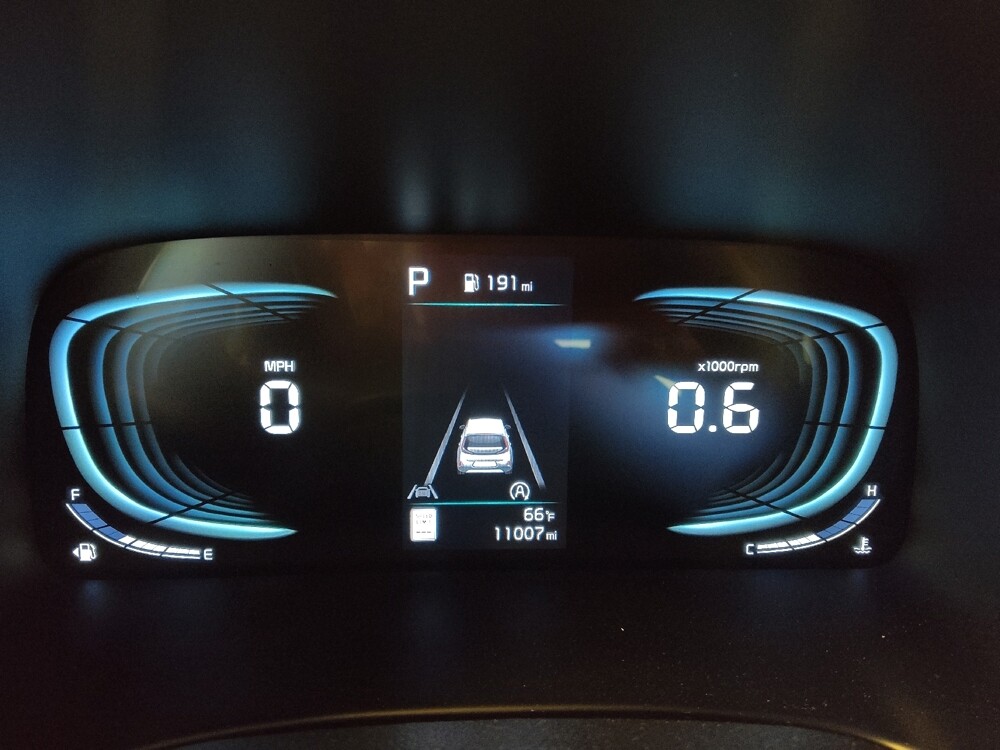 2025 Kia Soul in Glendale, AZ 85301 - 18125102 23