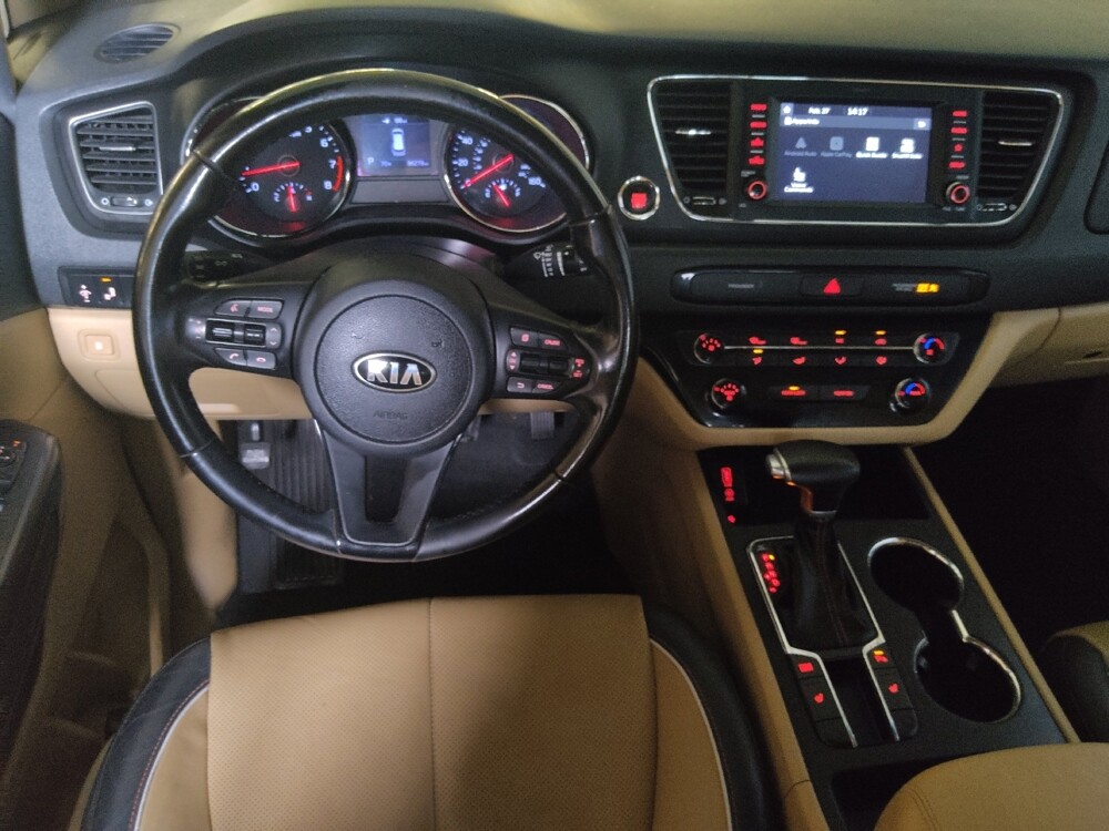 2019 Kia Sedona in Tampa, FL 33612 - 18125107 22