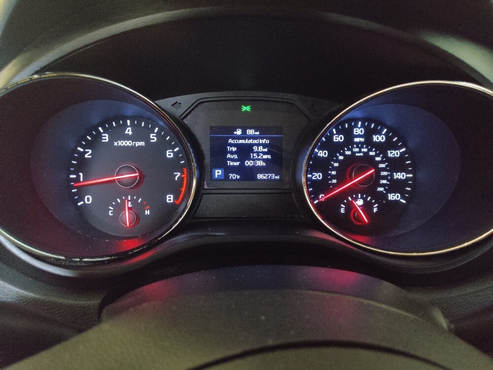 2019 Kia Sedona in Tampa, FL 33612 - 18125107 23