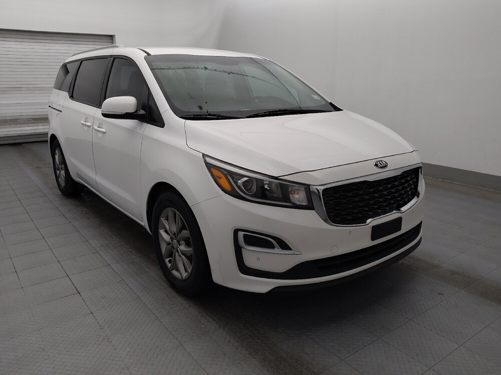 2019 Kia Sedona in Tampa, FL 33612 - 18125107 13