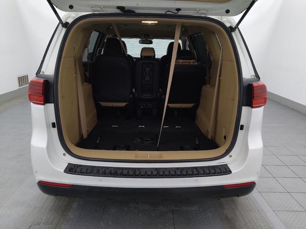 2019 Kia Sedona in Tampa, FL 33612 - 18125107 29