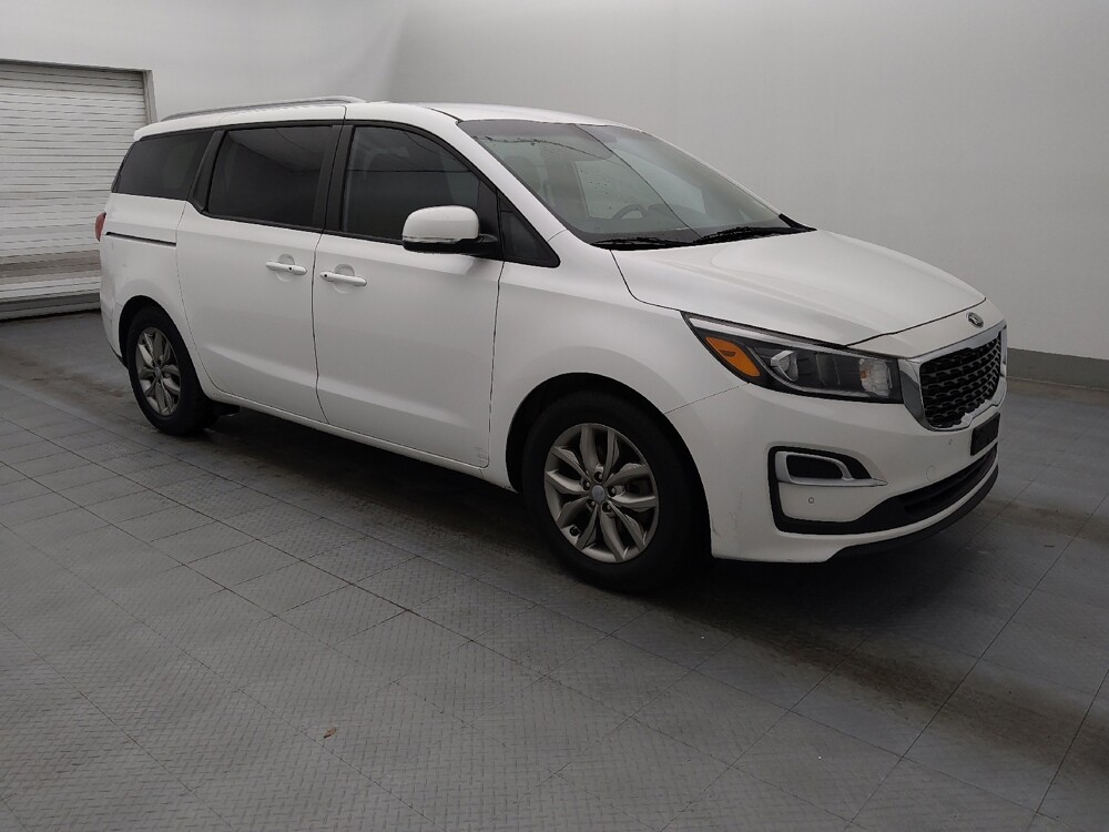 2019 Kia Sedona in Tampa, FL 33612 - 18125107 11