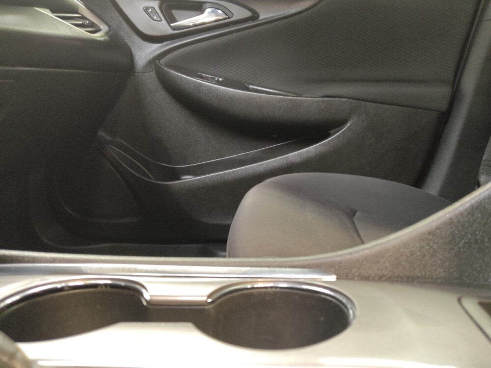 2023 Chevrolet Malibu in Tallahassee, FL 32304 - 18125109 26