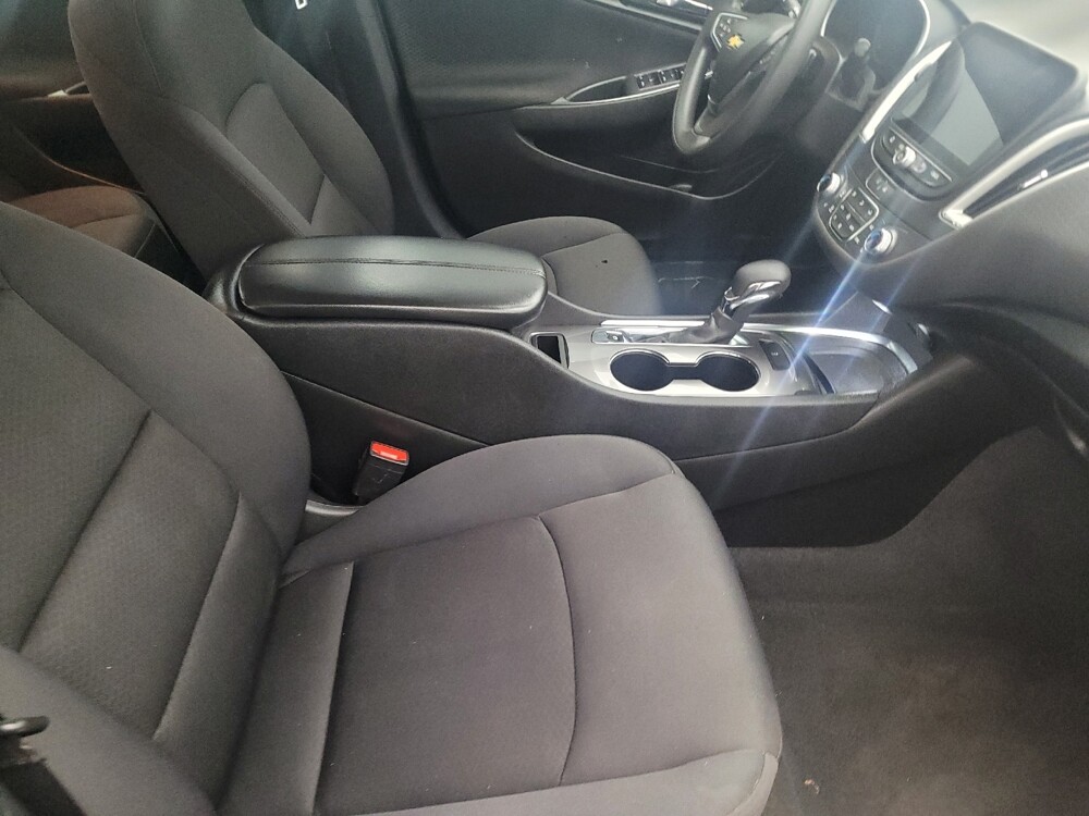 2023 Chevrolet Malibu in Tallahassee, FL 32304 - 18125109 21