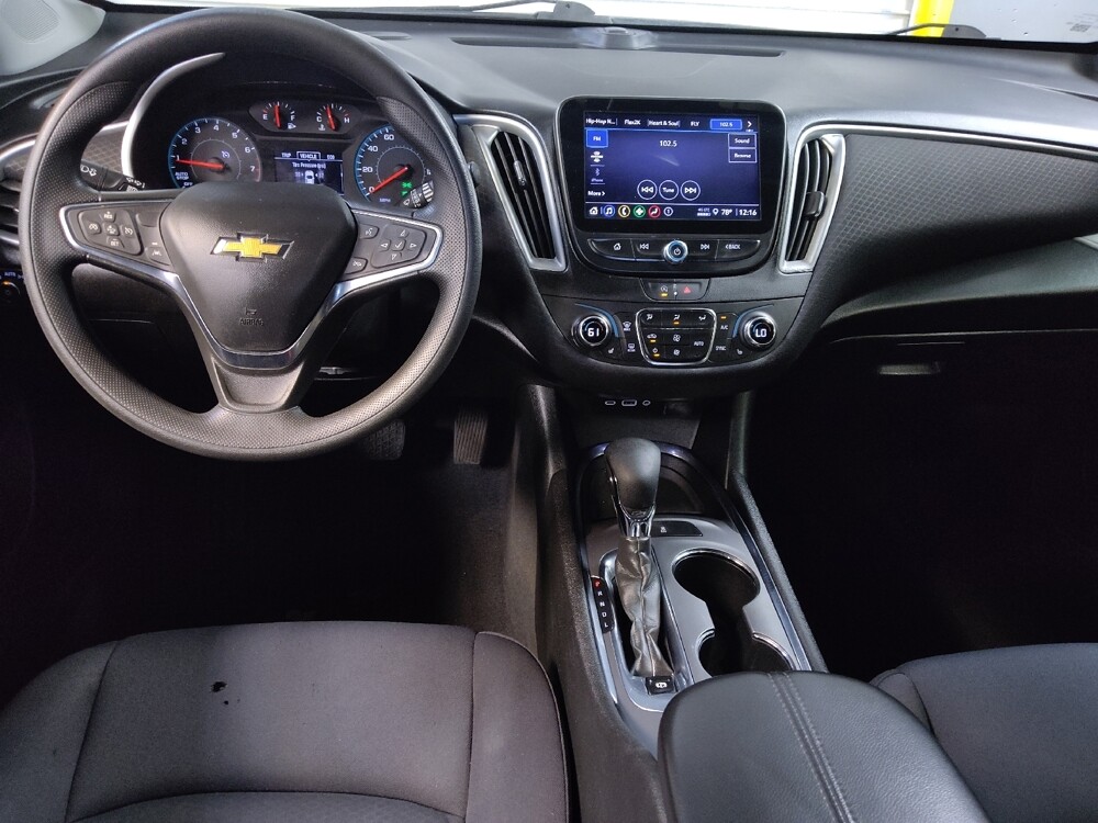 2023 Chevrolet Malibu in Tallahassee, FL 32304 - 18125109 22