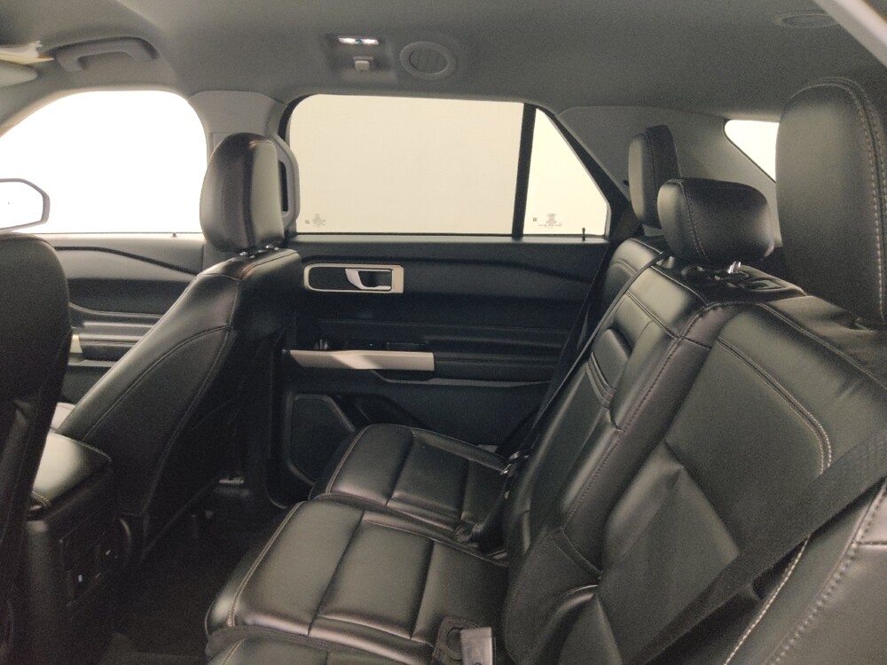 2023 Ford Explorer in Tallahassee, FL 32304 - 18125111 18