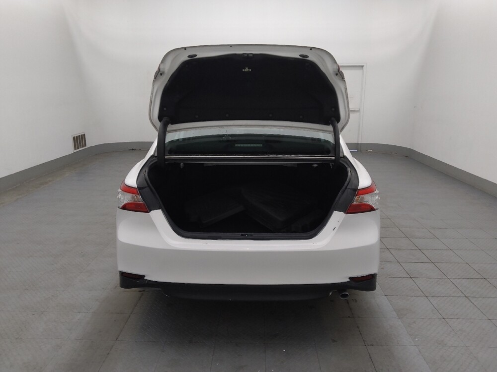 2019 Toyota Camry in Lakeland, FL 33815 - 18125113 29