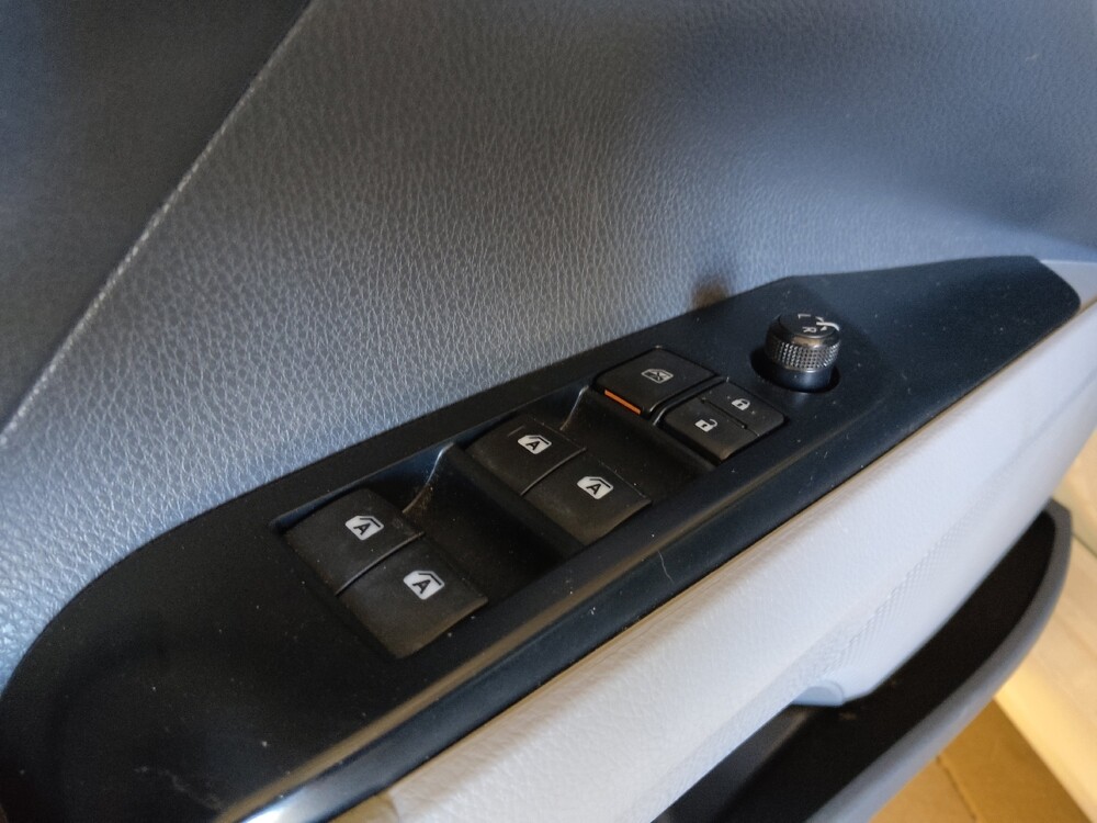 2019 Toyota Camry in Lakeland, FL 33815 - 18125113 27