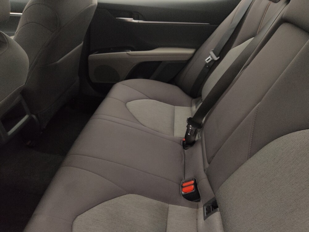 2019 Toyota Camry in Lakeland, FL 33815 - 18125113 18