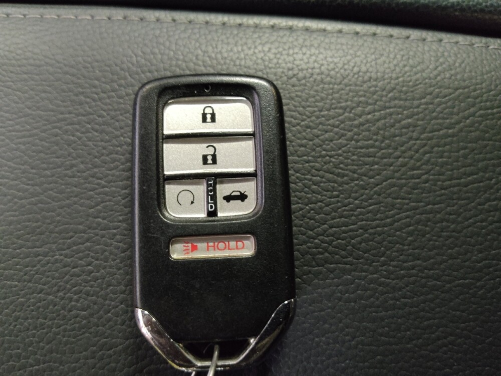 2019 Honda Civic in Tampa, FL 33612 - 18125115 32