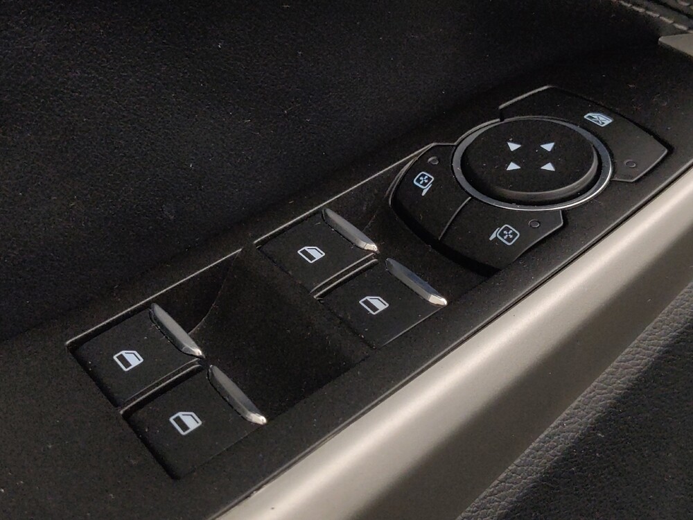 2022 Ford Explorer in Fort Myers, FL 33907 - 18125116 27