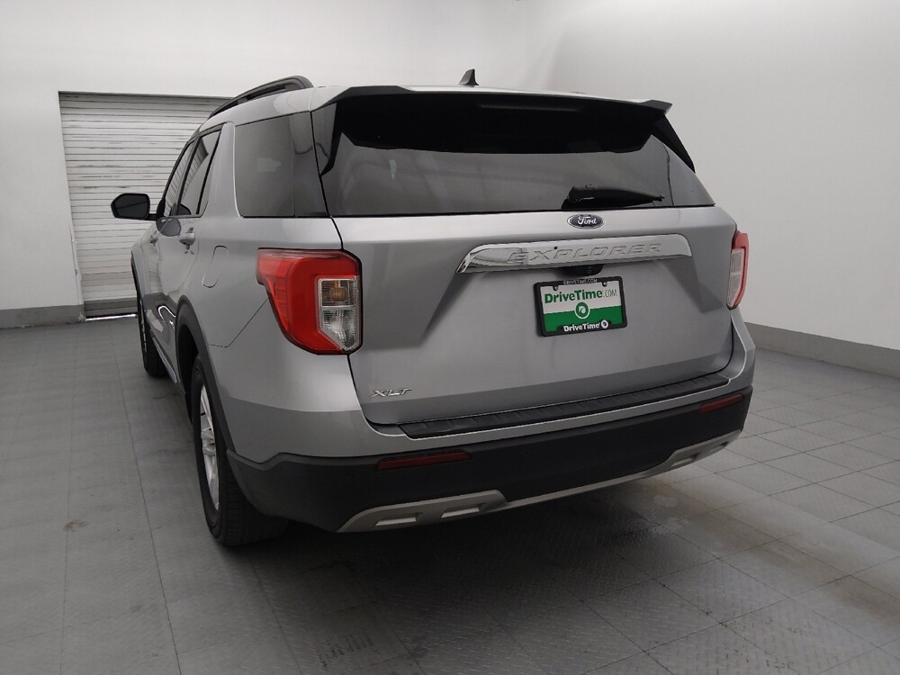 2022 Ford Explorer in Fort Myers, FL 33907 - 18125116 6
