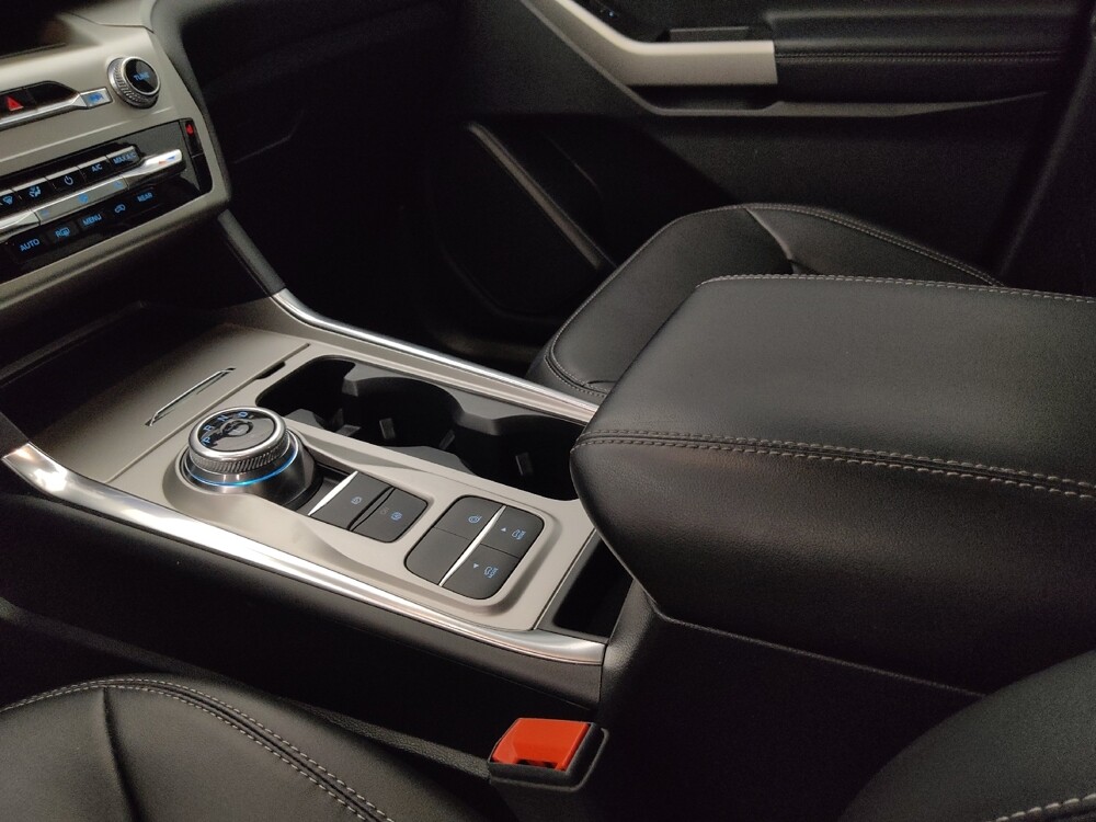 2022 Ford Explorer in Fort Myers, FL 33907 - 18125116 26