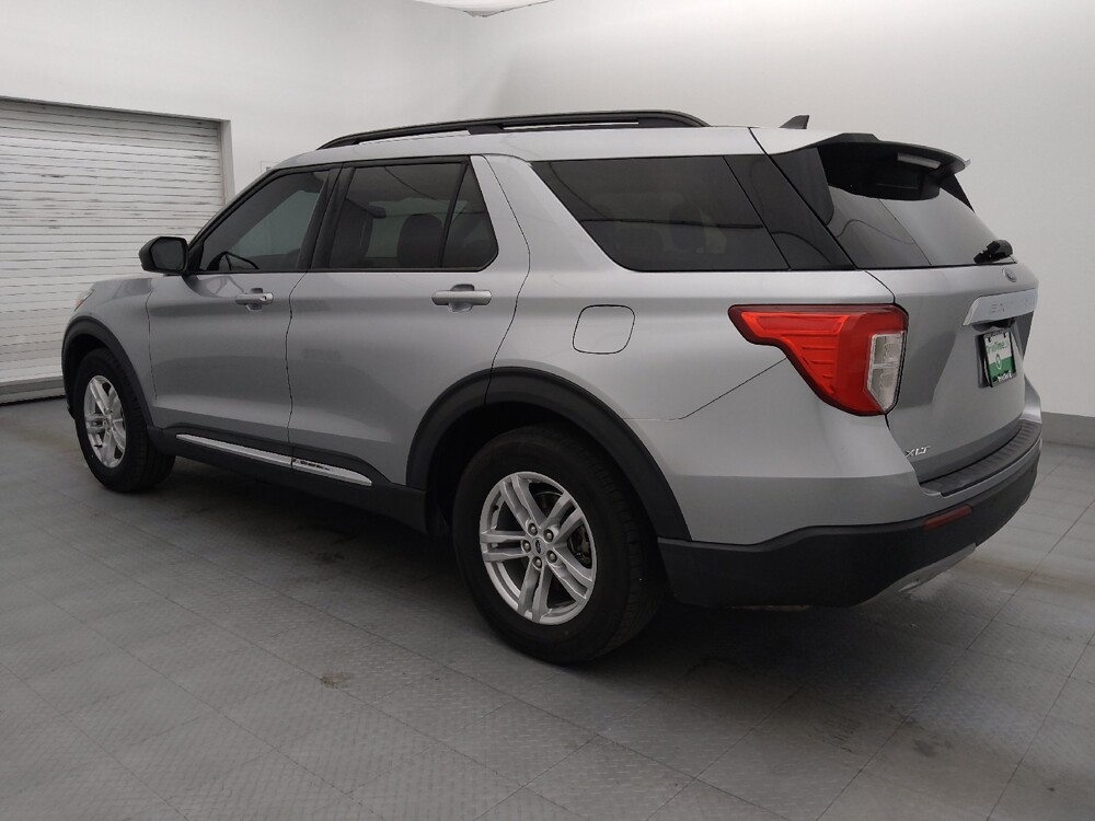 2022 Ford Explorer in Fort Myers, FL 33907 - 18125116 3