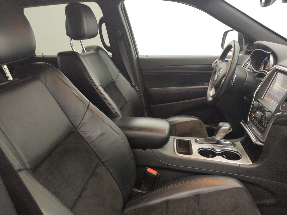 2017 Jeep Grand Cherokee in Tampa, FL 33612 - 18125117 21