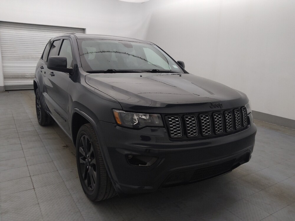 2017 Jeep Grand Cherokee in Tampa, FL 33612 - 18125117 13