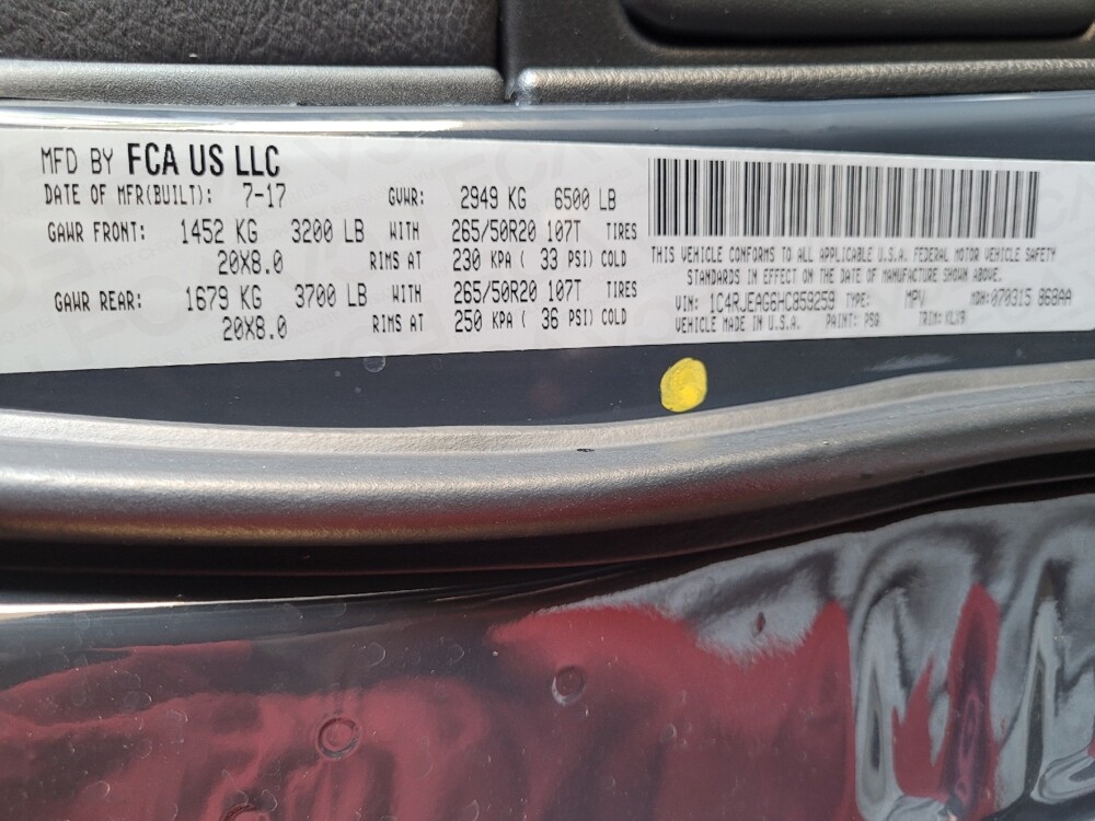 2017 Jeep Grand Cherokee in Tampa, FL 33612 - 18125117 33