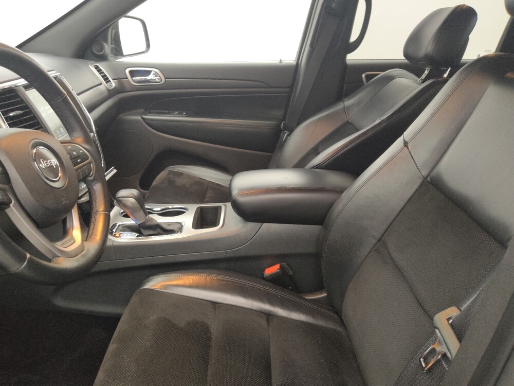 2017 Jeep Grand Cherokee in Tampa, FL 33612 - 18125117 17