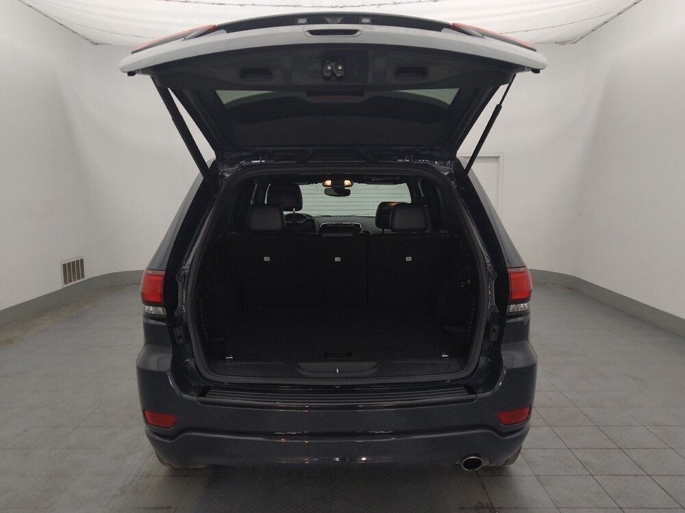 2017 Jeep Grand Cherokee in Tampa, FL 33612 - 18125117 29