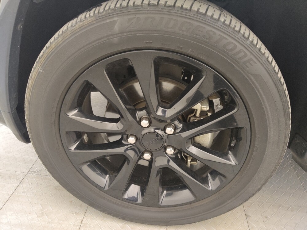 2017 Jeep Grand Cherokee in Tampa, FL 33612 - 18125117 31