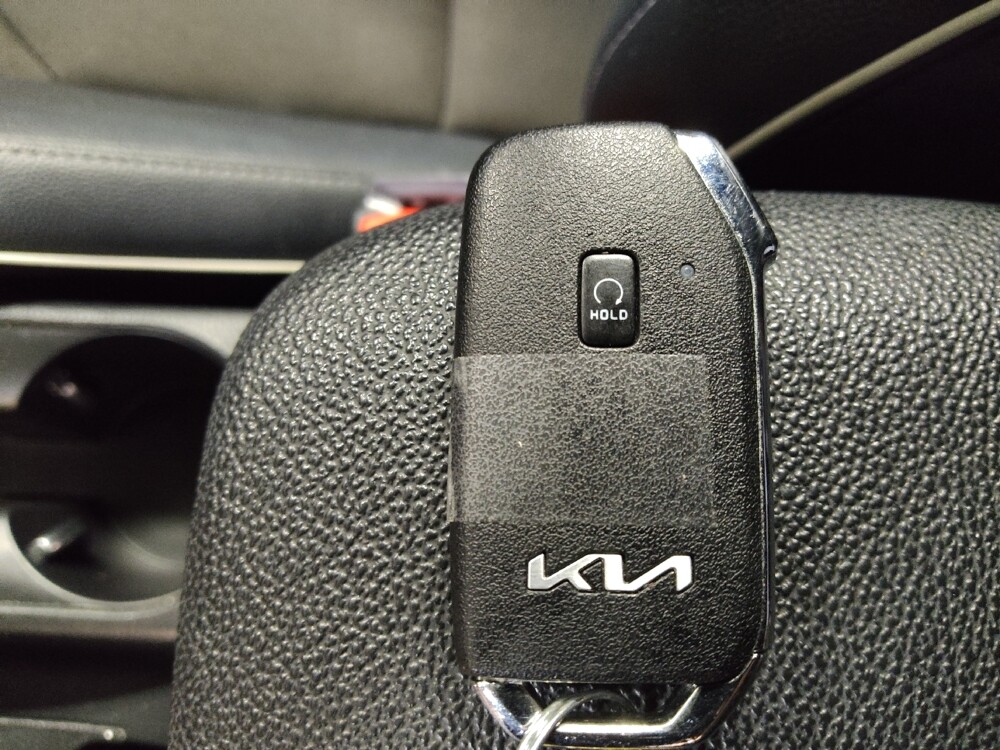 2022 Kia Forte in Clearwater, FL 33764 - 18125120 32