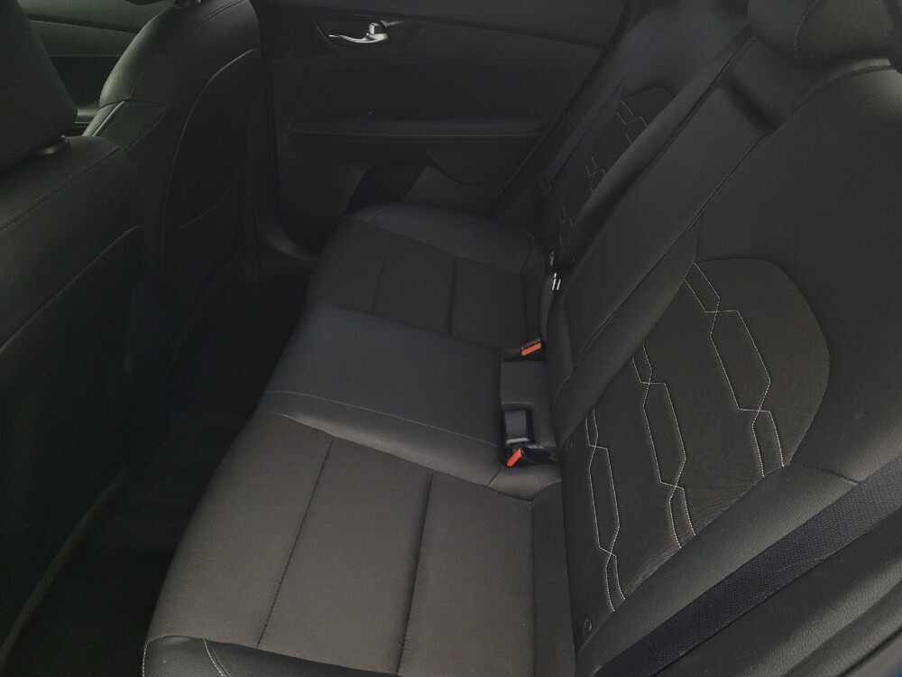 2022 Kia Forte in Clearwater, FL 33764 - 18125120 18