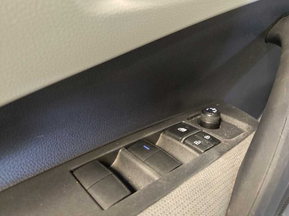 2021 Toyota Corolla in Bradenton, FL 34207 - 18125122 27