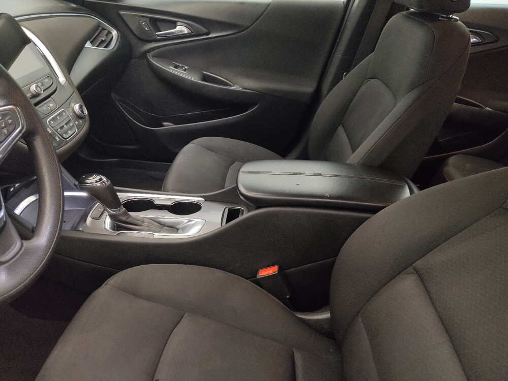 2020 Chevrolet Malibu in Lakeland, FL 33815 - 18125123 17