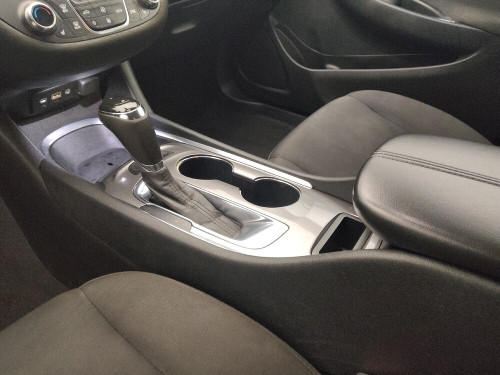 2020 Chevrolet Malibu in Lakeland, FL 33815 - 18125123 26