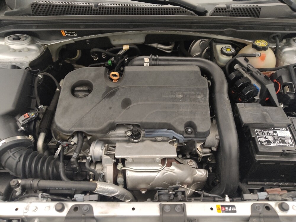 2020 Chevrolet Malibu in Lakeland, FL 33815 - 18125123 30